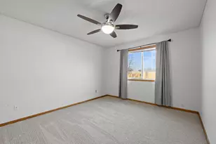 1102 Black Oak Dr, New Brighton, MN 55112 - Photo 24