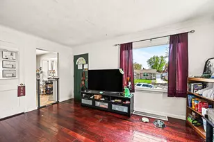 2111 Fremont Ave E, Saint Paul, MN 55119 - Photo 6