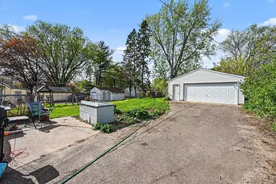 2111 Fremont Avenue E, Saint Paul, MN 55119 - Photo 2