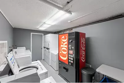 609 S 9th Street #8, Minneapolis, MN 55404 - Photo 26