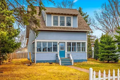 805 W 4th Street, Rush City, MN 55069 - Photo 2