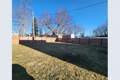 515 5th Avenue SW, Pipestone, MN 56164 - Photo 6