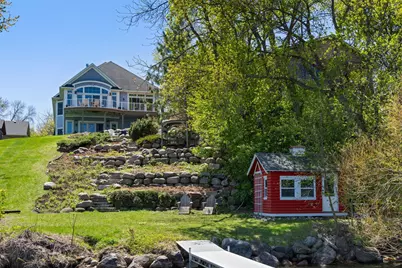 208 E Lake Street, Waconia, MN 55387 - Photo 6