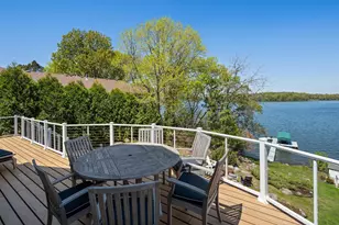 208 E Lake St, Waconia, MN 55387 - Photo 16