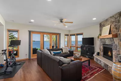 208 E Lake Street, Waconia, MN 55387 - Photo 50