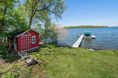 208 E Lake Street, Waconia, MN 55387 - Photo 8