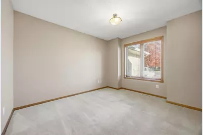4213 S Rivershore Drive, Moorhead, MN 56560 - Photo 8