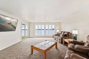 1337 Mahogany St, Braham, MN 55006 - Photo 20