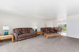 1337 Mahogany St, Braham, MN 55006 - Photo 22