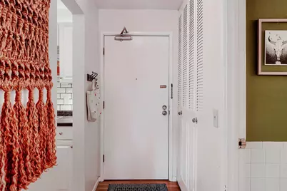 2212 Aldrich Avenue S #202, Minneapolis, MN 55405 - Photo 4