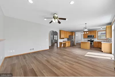 18017 68th Avenue N, Maple Grove, MN 55311 - Photo 10