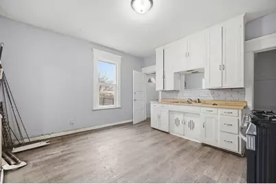 658 Edmund Avenue, Saint Paul, MN 55104 - Photo 6