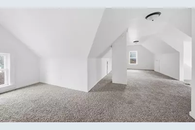 658 Edmund Avenue, Saint Paul, MN 55104 - Photo 18