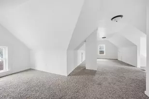 658 Edmund Ave, Saint Paul, MN 55104 - Photo 18