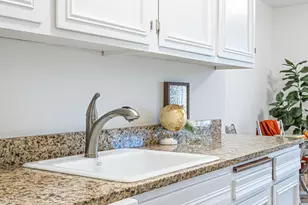 4548 Cedar Lk Rd S, Saint Louis Park, MN 55416 - Photo 4