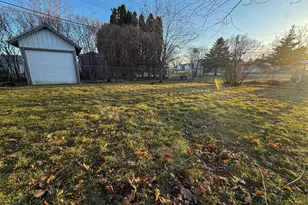 435 Harrison St, Lewiston, MN 55952 - Photo 30