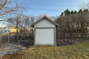 435 Harrison St, Lewiston, MN 55952 - Photo 30