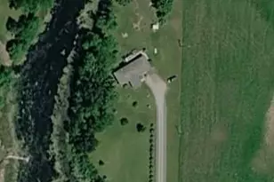 1398 4th St NW, Baudette, MN 56623 - Photo 1