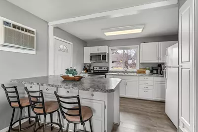 524 Lakeshore Circle, Annandale, MN 55302 - Photo 12