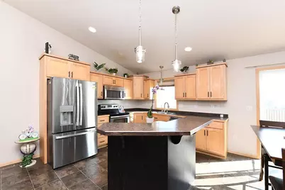 4584 Meadows Lane, Moorhead, MN 56560 - Photo 2