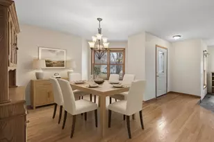 5335 Barry Ln, White Bear Lake, MN 55110 - Photo 8