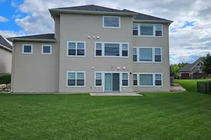 10922 Brookside Trail N, Champlin, MN 55316 - Photo 4