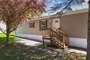 175 Highview Cir, Watertown, MN 55388 - Photo 4