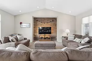 24525 112th St NW, Zimmerman, MN 55398 - Photo 10