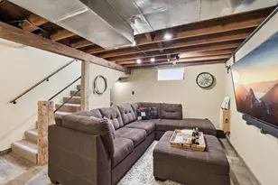 2817 Kentucky Ave S, Saint Louis Park, MN 55426 - Photo 24