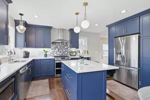 2817 Kentucky Ave S, Saint Louis Park, MN 55426 - Photo 4