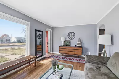 2817 Kentucky Avenue S, Saint Louis Park, MN 55426 - Photo 2