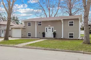 902 Birch St, Marshall, MN 56258 - Photo 1