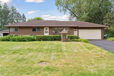 90 County Road F W, Vadnais Heights, MN 55127 - Photo 2