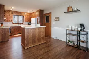 402 5th St SE, Pine Island, MN 55963 - Photo 14