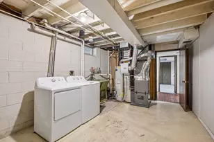 6061 Hillsboro Ave N, New Hope, MN 55428 - Photo 30