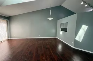 9113 Medley Cir, Golden Valley, MN 55427 - Photo 12