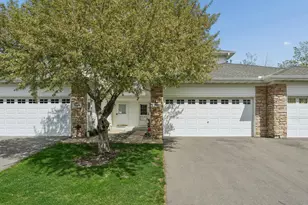 7503 5th St N, Oakdale, MN 55128 - Photo 2