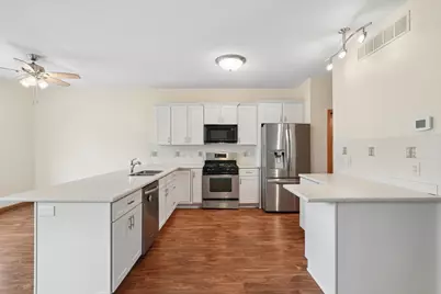 7503 5th Street N, Oakdale, MN 55128 - Photo 6