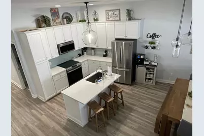 1702 N Lakeshore Drive #2, Lake City, MN 55041 - Photo 2