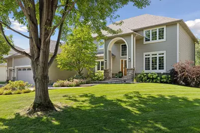 3975 Zanzibar Lane N, Plymouth, MN 55446 - Photo 2