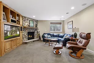 3975 Zanzibar Ln N, Plymouth, MN 55446 - Photo 64