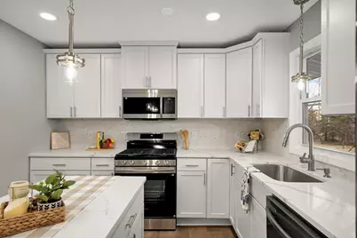 11004 Oak Knoll Terrace N, Hopkins, MN 55305 - Photo 8