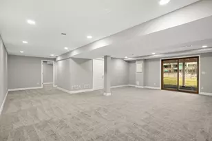 11004 Oak Knoll Terrace N, Hopkins, MN 55305 - Photo 18