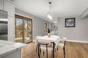 11004 Oak Knoll Terrace N, Hopkins, MN 55305 - Photo 10