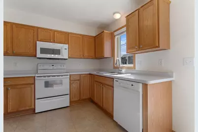 2968 Crane Street, Shakopee, MN 55379 - Photo 2