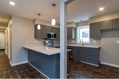 1106 Hawthorne Avenue E, Saint Paul, MN 55106 - Photo 18