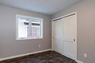 1106 Hawthorne Ave E, Saint Paul, MN 55106 - Photo 10