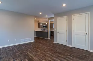 1106 Hawthorne Ave E, Saint Paul, MN 55106 - Photo 16