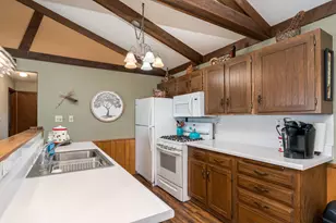 17009 Dickenson Ln, Waterville, MN 56096 - Photo 18