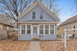 850 22nd Ave SE, Minneapolis, MN 55414 - Photo 1